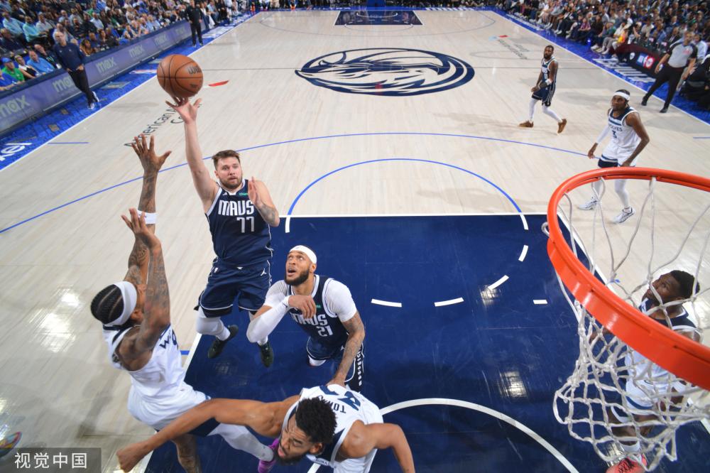 一线之间 一线之间