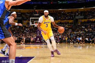 队同时站上 队同时站上