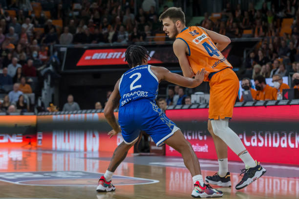 俱乐部一直 俱乐部一直