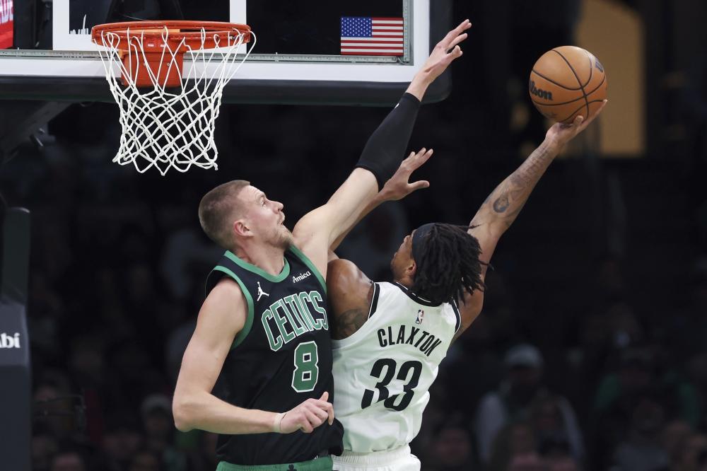 竞争激烈的 竞争激烈的